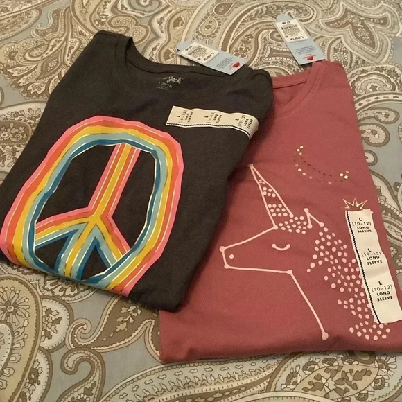 NWT - 2 item bundle - Cat and Jack Girls Shirts - Picture 1 of 7